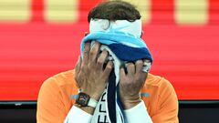 Los gestos de dolor y rabia de Nadal al perder por lesión en el Open de Australia