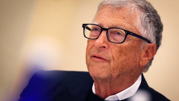 Gates will use fortune to put “every country in Africa should be on a path to prosperity”